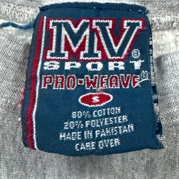 Vintage 90s MV Sport Seton Hall Pirates Basketball Crewneck Sweatshirt Small S - Picture 5 of 8